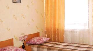 Гостиница Oтель Причал-Приморский Приморский Стандартный двухместный номер с 2 отдельными кроватями-1