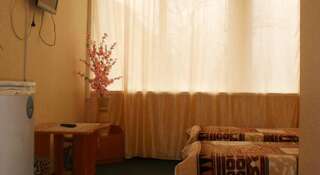 Гостиница Oтель Причал-Приморский Приморский Улучшенный двухместный номер с 2 отдельными кроватями-15